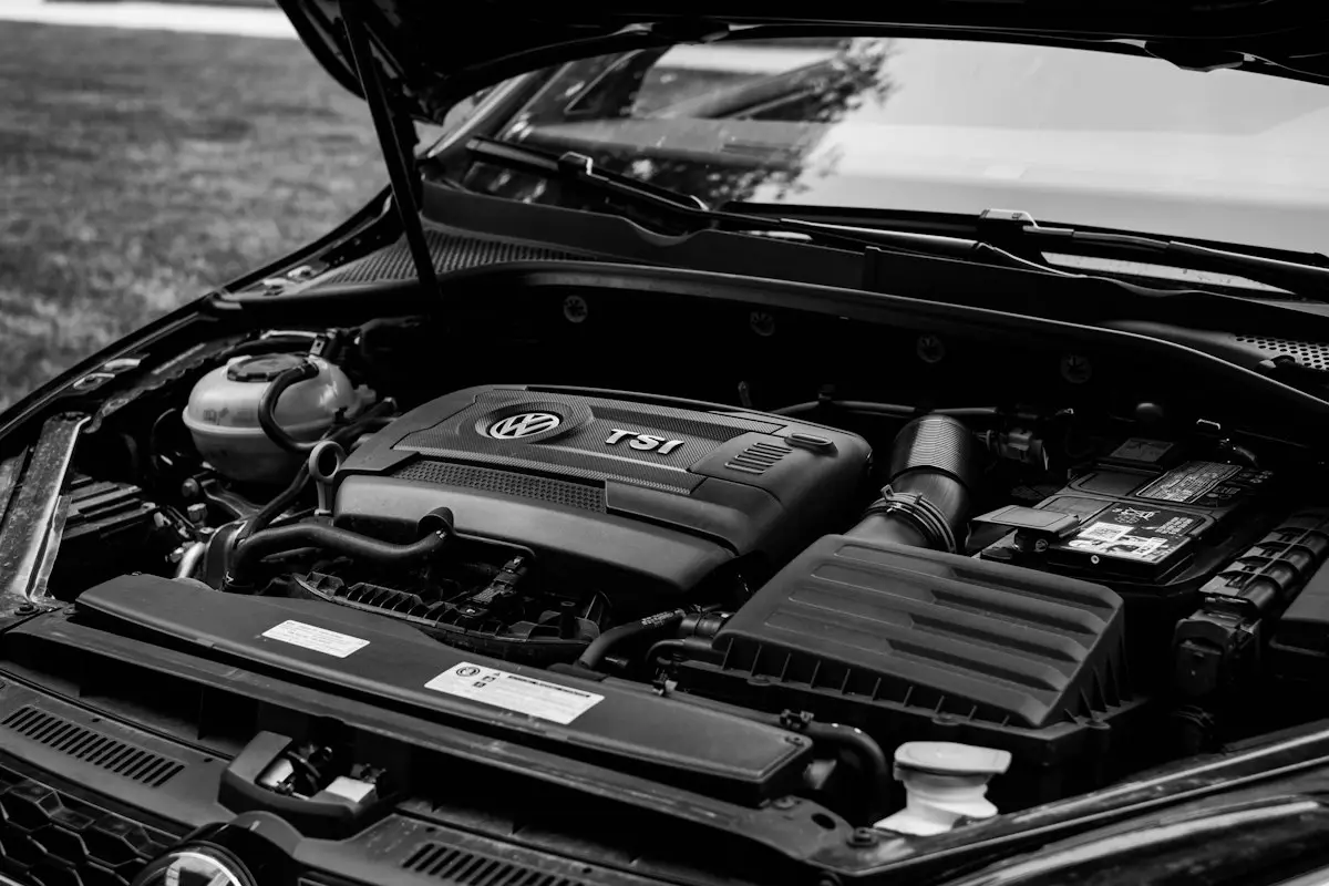 Illustration : compartiment moteur d’une voiture